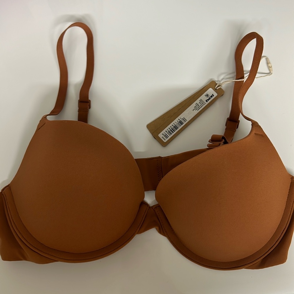SKIMS Demi Push Up Bra